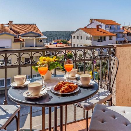 Apartment Green Pula, Family Friendly, Comfortable, Free Parking And Wifi Buitenkant foto